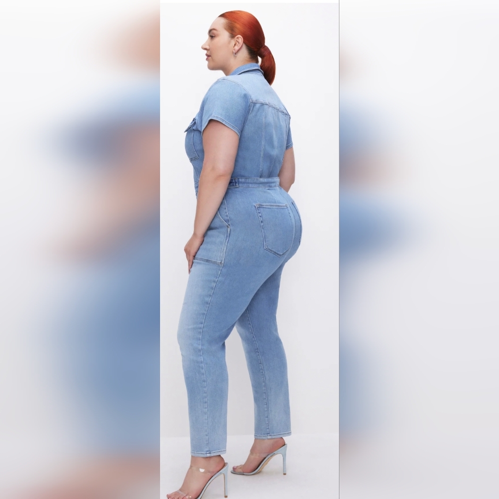 Good American - Fit For Success Denim Jumpsuit - Picture 5 of 8